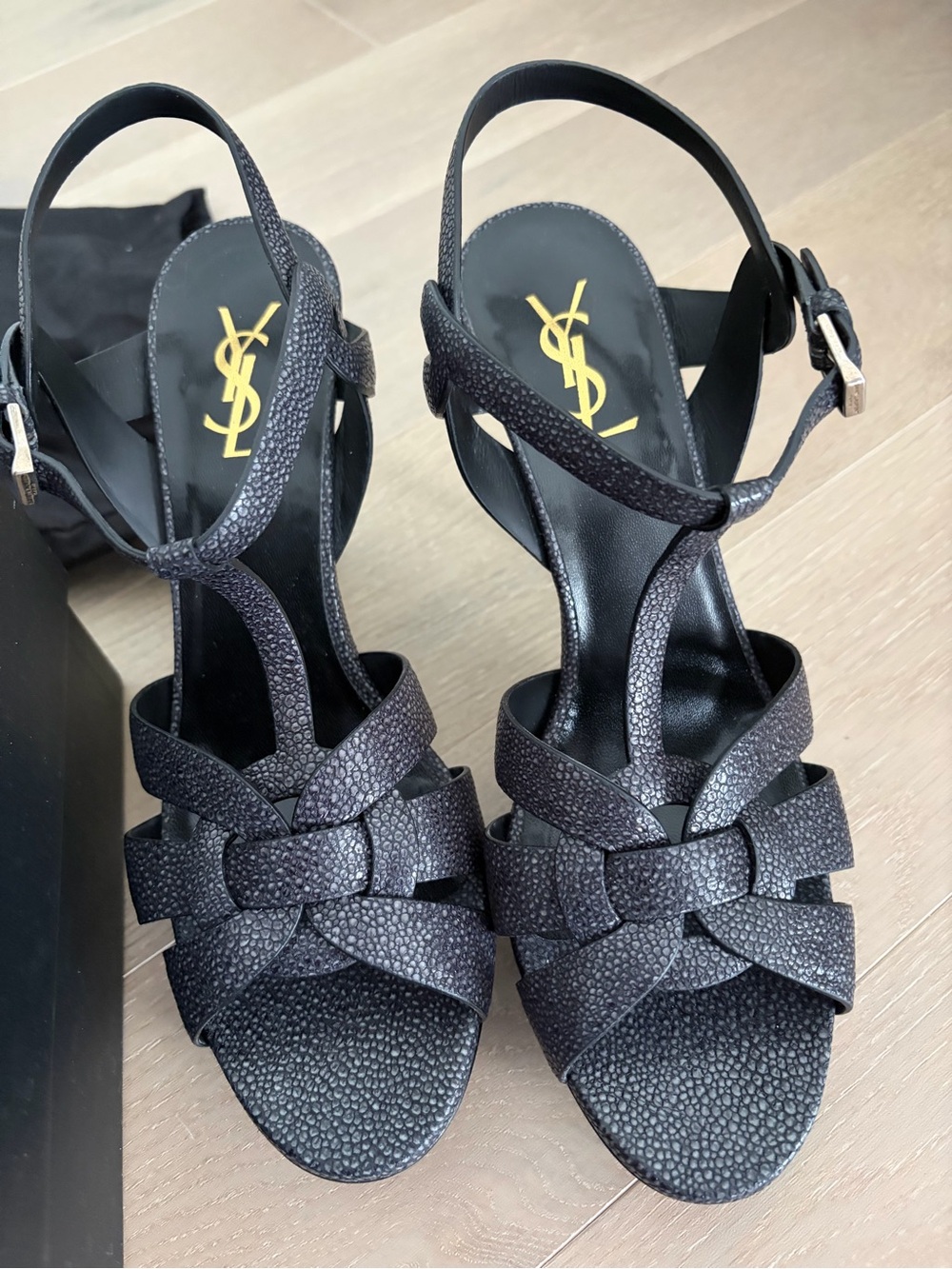 Saint Laurent Black Textured Knot-Heel Sandals with Gold Logo